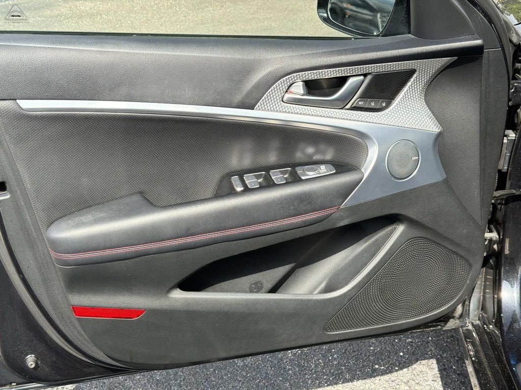 2023 Genesis G70 2.0T Sport Prestige