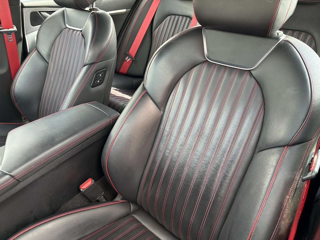 2023 Genesis G70 2.0T Sport Prestige