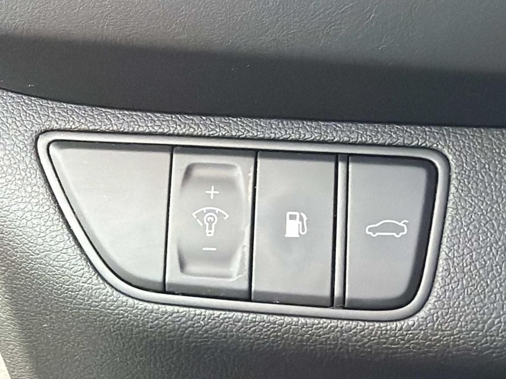 2023 Genesis G70 2.0T Sport Prestige