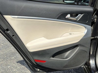 2022 Genesis G70 2.0T