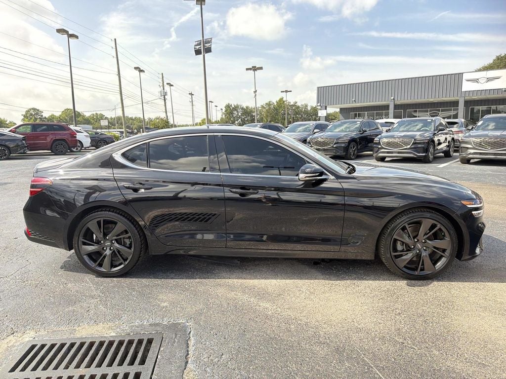 2022 Genesis G70 2.0T