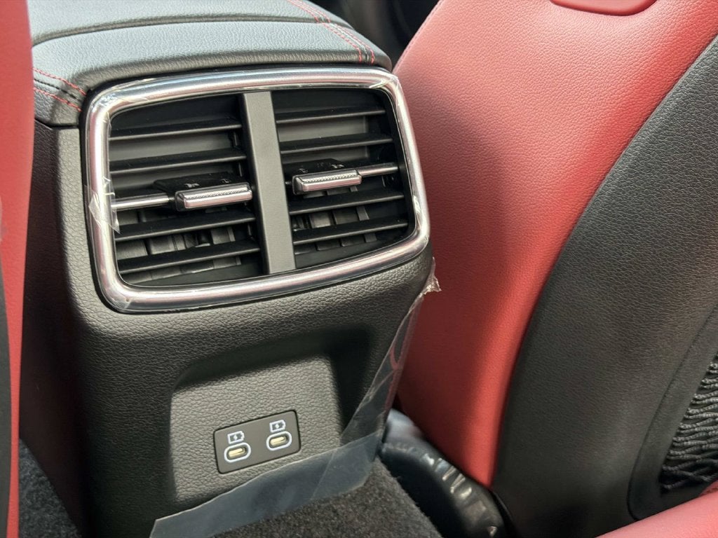 2027 Genesis G70 2.5T Sport Prestige