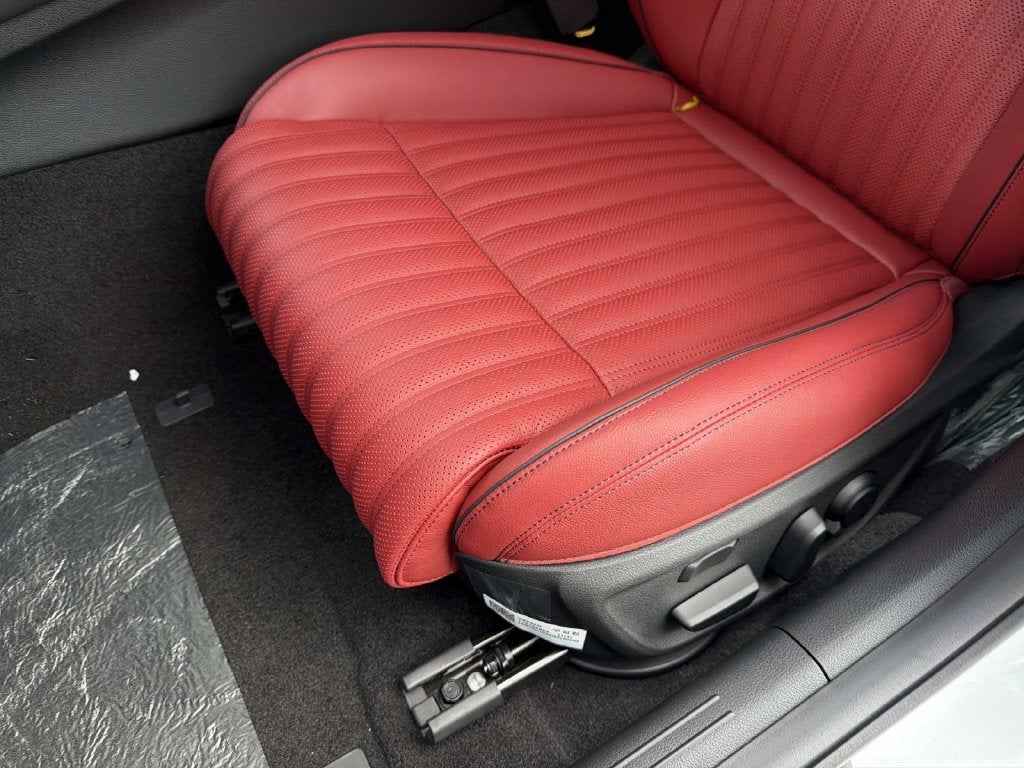 2027 Genesis G70 2.5T Sport Prestige
