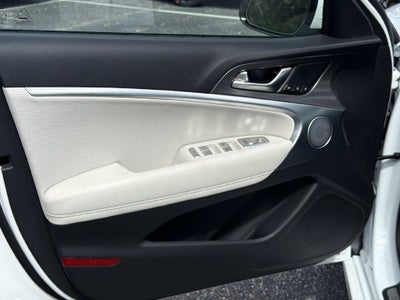 2027 Genesis G70 2.5T Sport Prestige