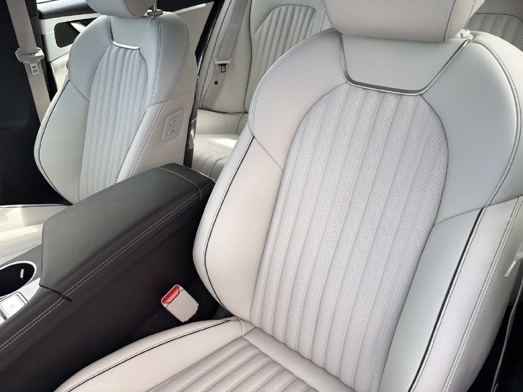 2027 Genesis G70 2.5T Sport Prestige