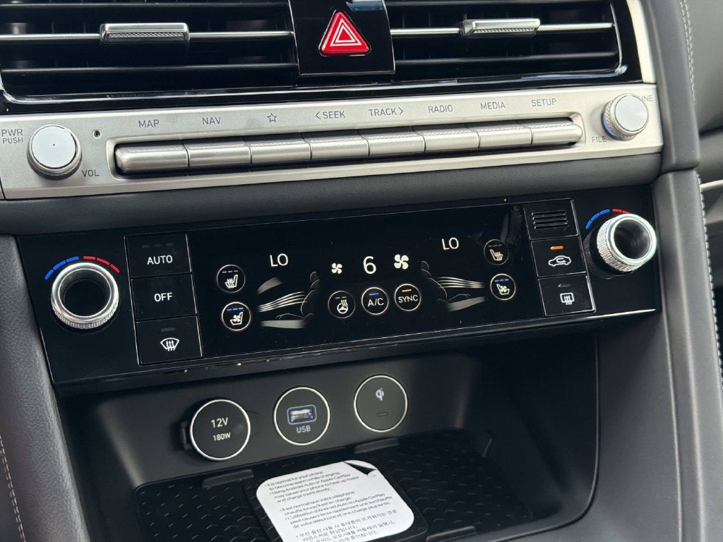 2027 Genesis G70 2.5T Sport Prestige