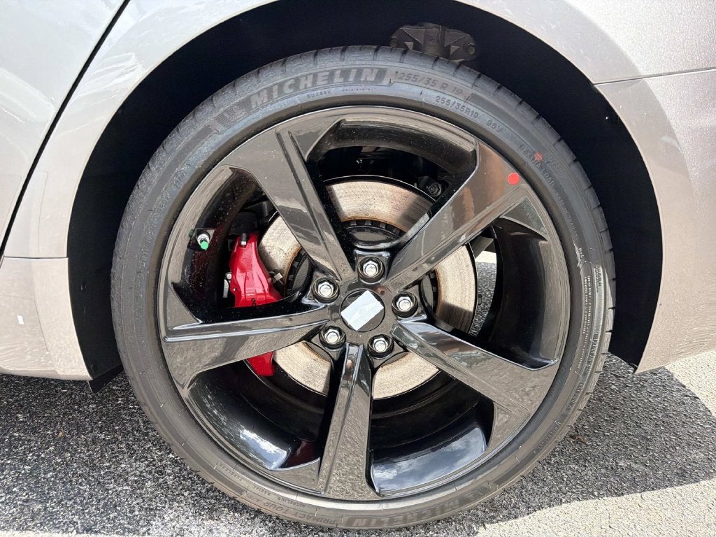 2027 Genesis G70 2.5T Sport Prestige