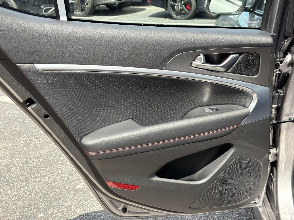 2027 Genesis G70 2.5T Sport Prestige
