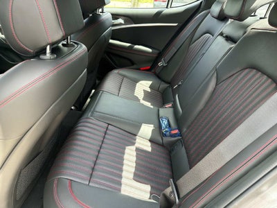 2027 Genesis G70 2.5T Sport Prestige