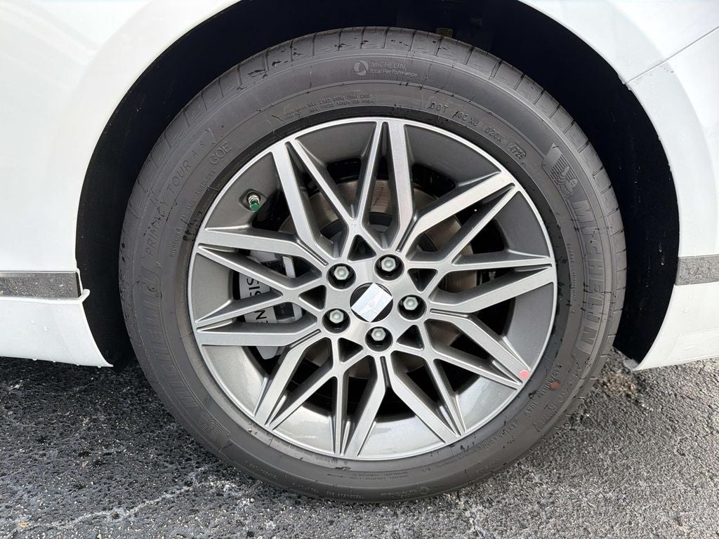 2027 Genesis G80 2.5T