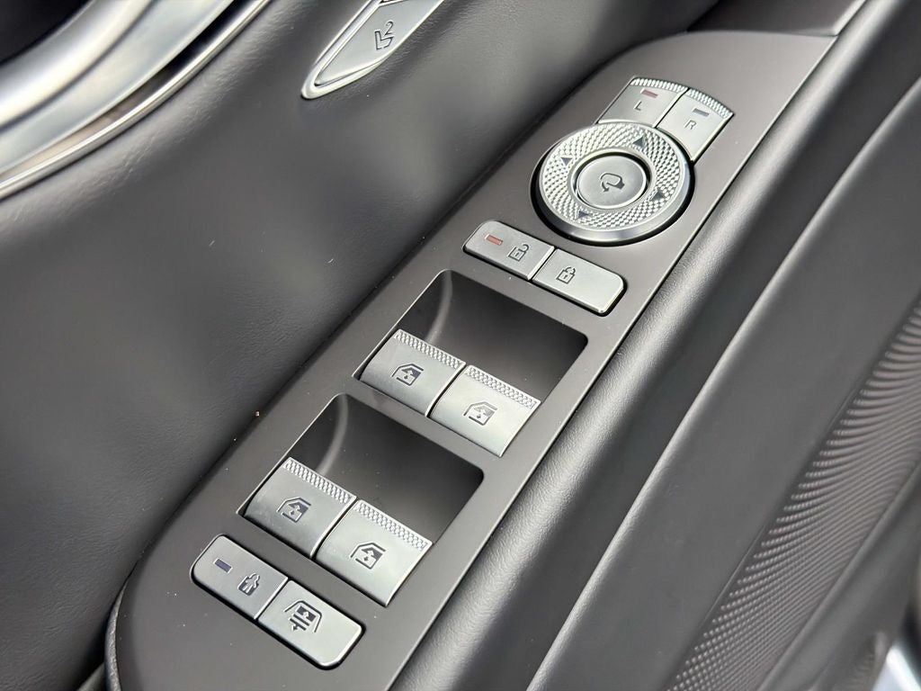 2026 Genesis G80 2.5T