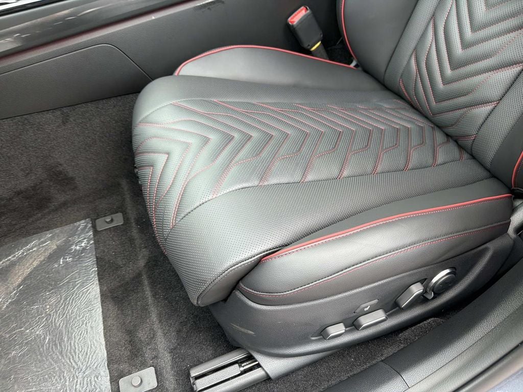 2026 Genesis G80 2.5T