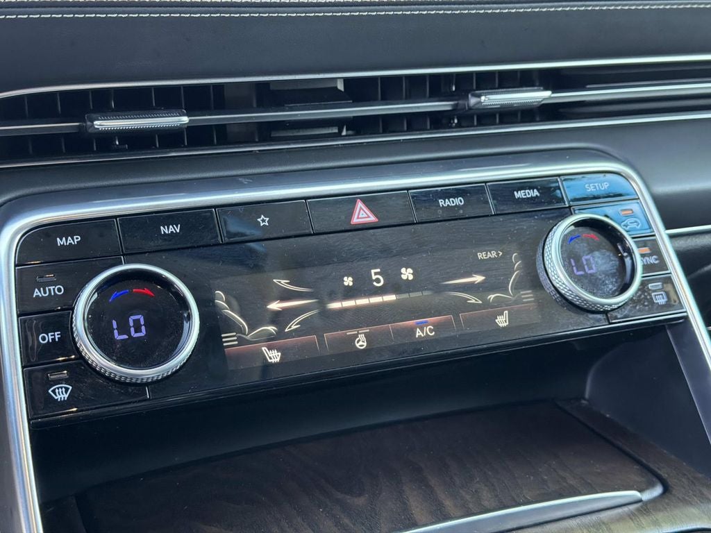 2024 Genesis GV80 2.5T