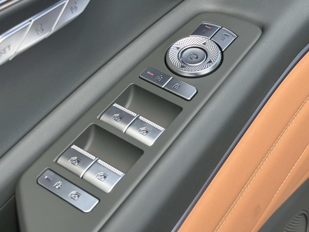 2027 Genesis GV80 2.5T Advanced