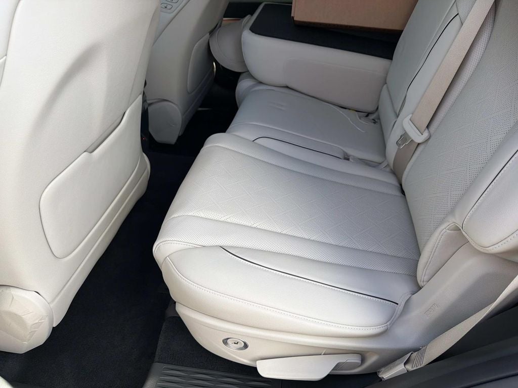 2027 Genesis GV80 2.5T Advanced