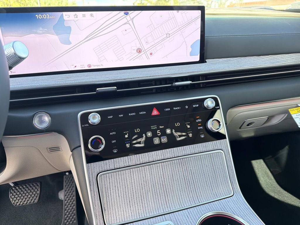 2027 Genesis GV80 2.5T Advanced