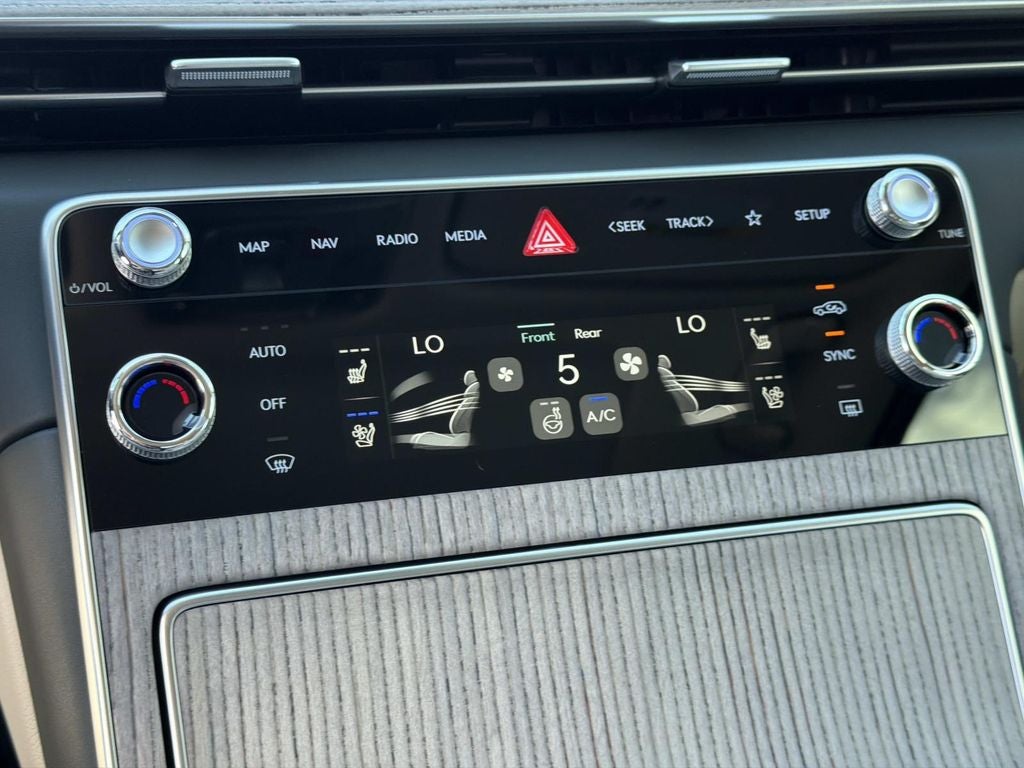 2027 Genesis GV80 2.5T Advanced