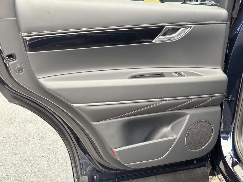 2026 Genesis GV80 2.5T