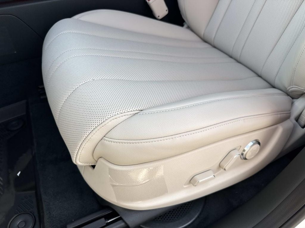 2026 Genesis GV80 2.5T