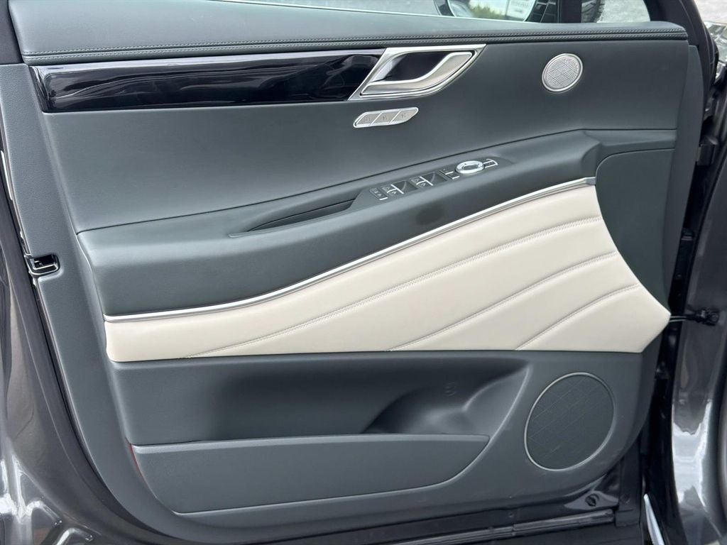 2026 Genesis GV80 2.5T