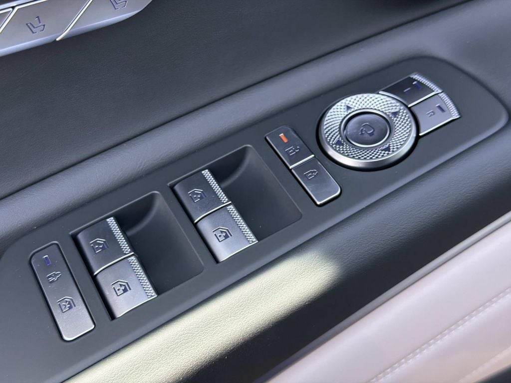 2027 Genesis GV80 2.5T Prestige