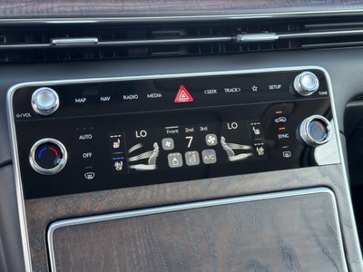 2027 Genesis GV80 2.5T Prestige