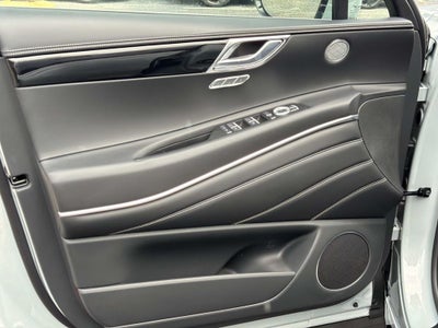 2027 Genesis GV80 2.5T
