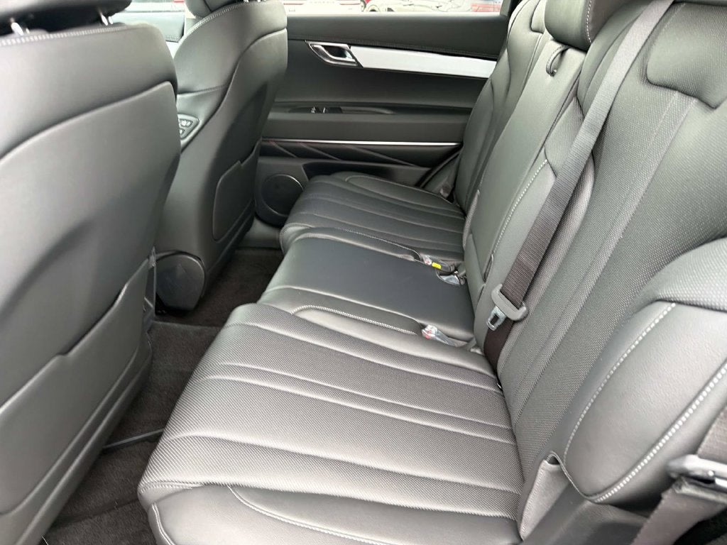 2027 Genesis GV80 2.5T