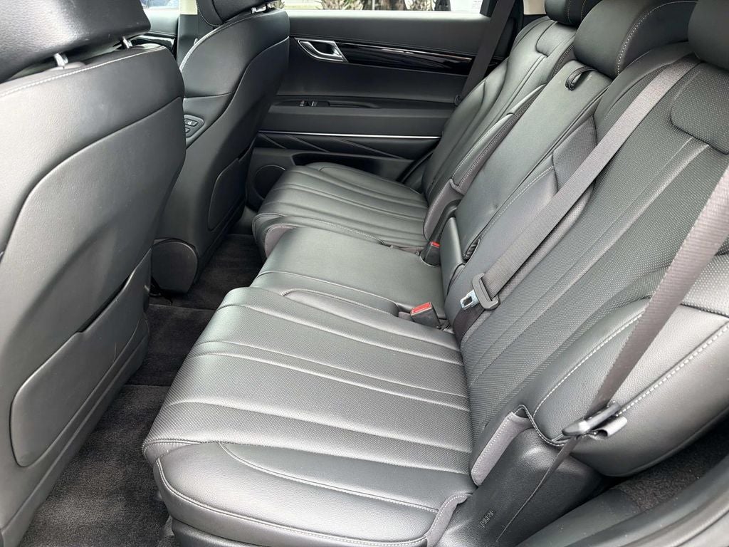 2025 Genesis GV80 2.5T