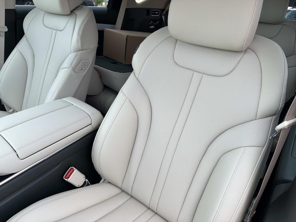 2027 Genesis GV80 2.5T
