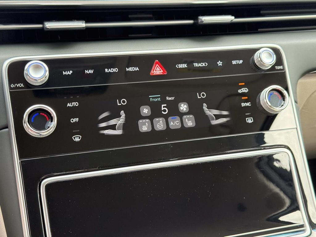 2027 Genesis GV80 2.5T