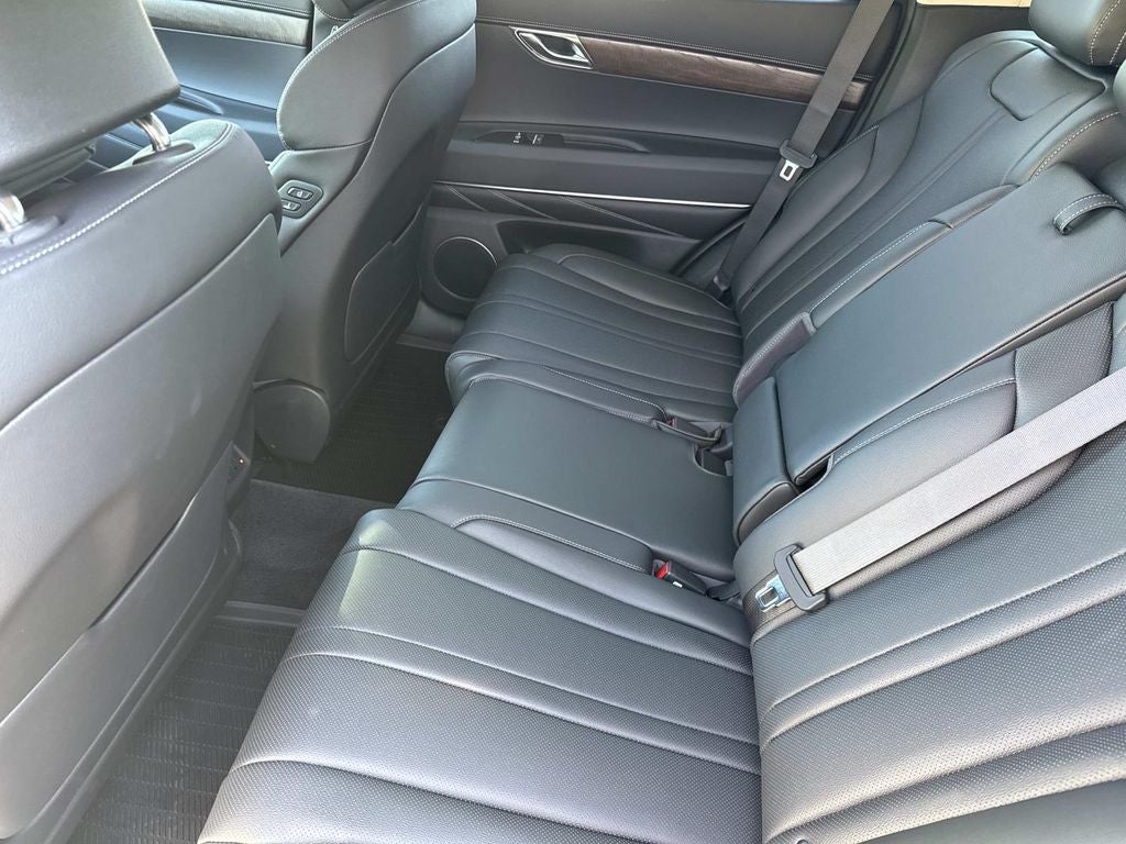 2026 Genesis GV80 2.5T