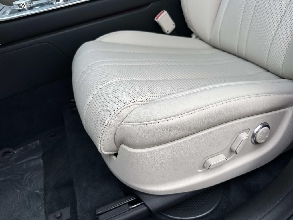 2026 Genesis GV80 2.5T