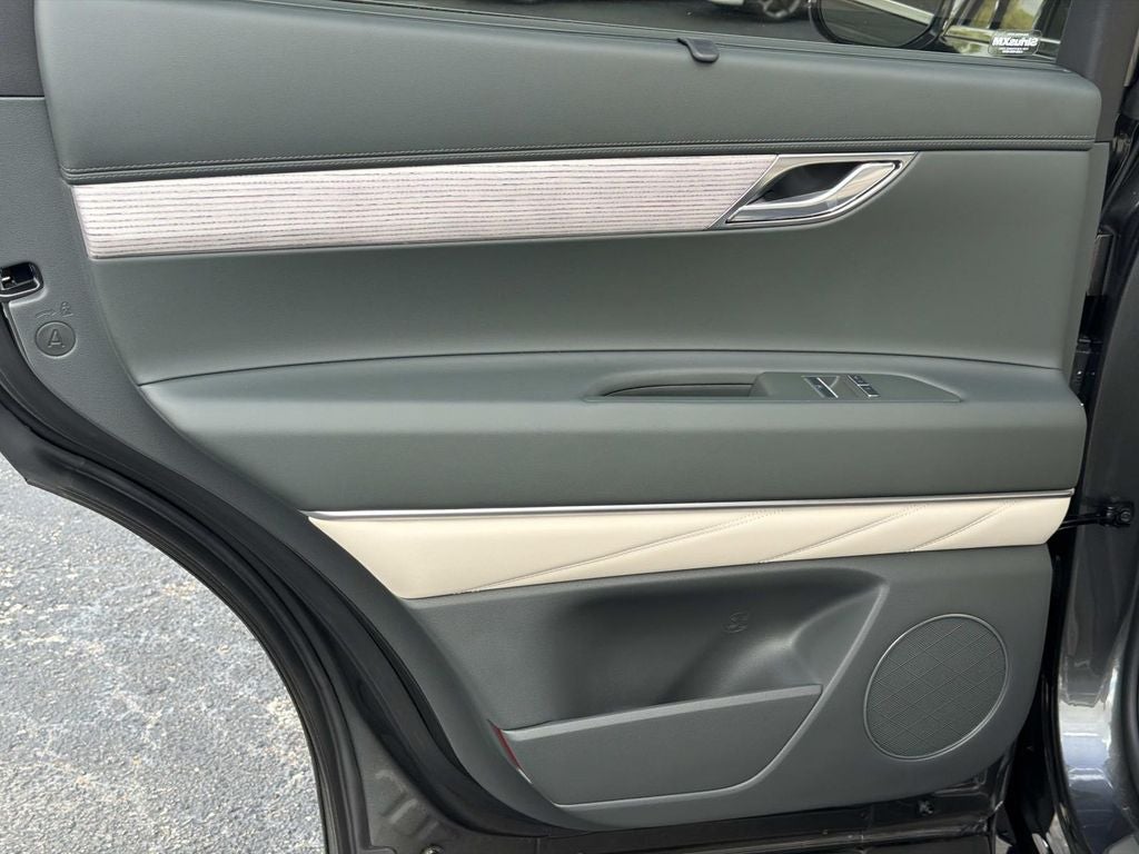 2026 Genesis GV80 2.5T