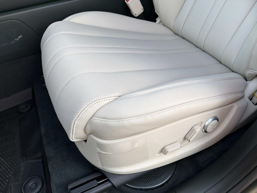 2026 Genesis GV80 2.5T