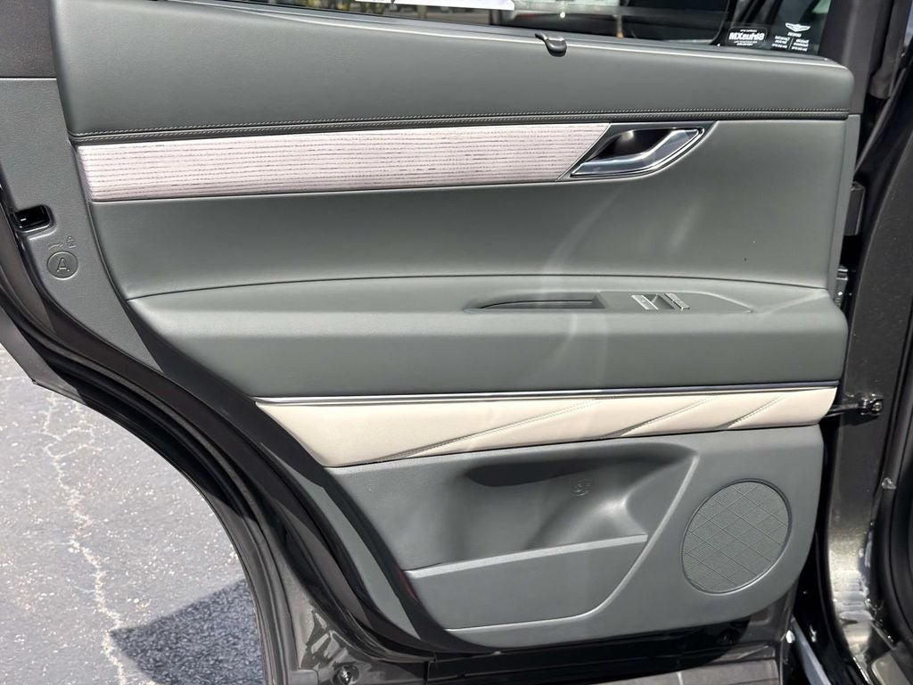 2026 Genesis GV80 2.5T