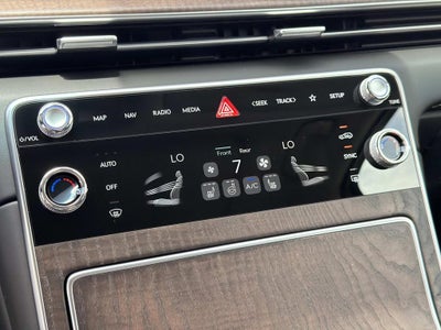 2027 Genesis GV80 2.5T Select