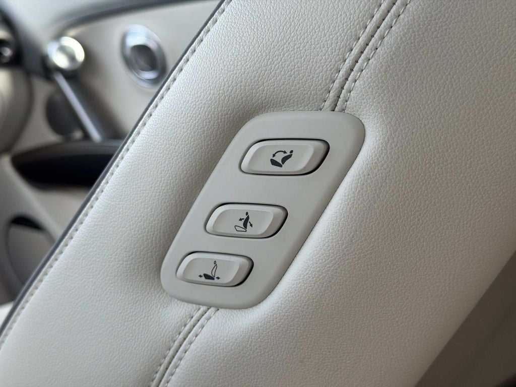 2023 Genesis GV60 Advanced
