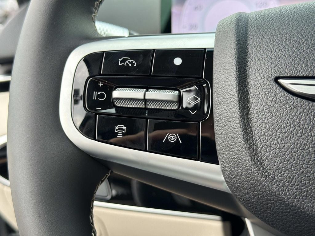 2027 Genesis GV70 2.5T