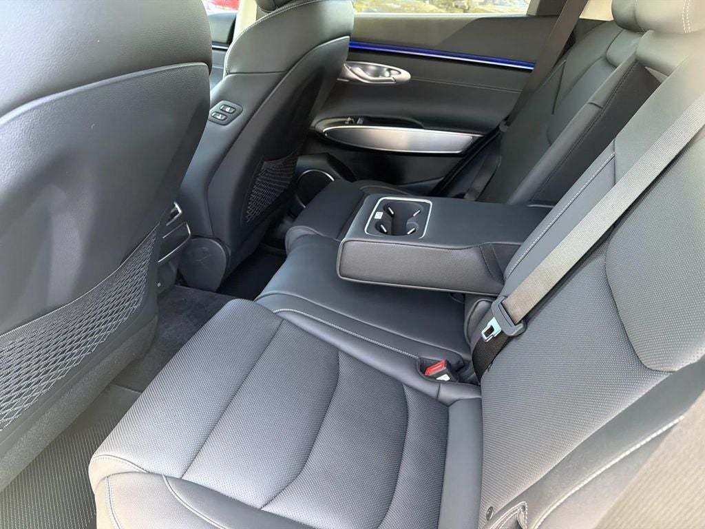 2026 Genesis GV70 2.5T Select