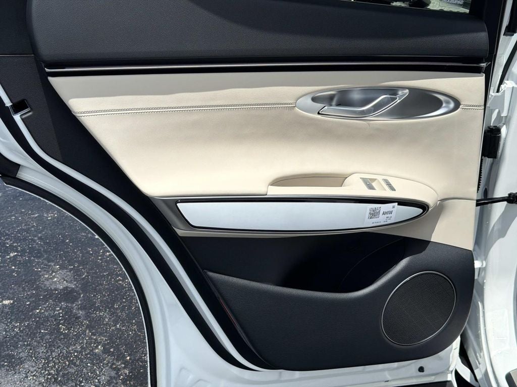 2027 Genesis GV70 2.5T