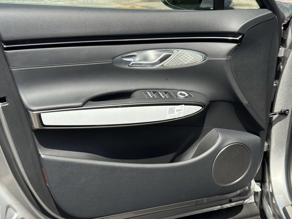 2027 Genesis GV70 2.5T
