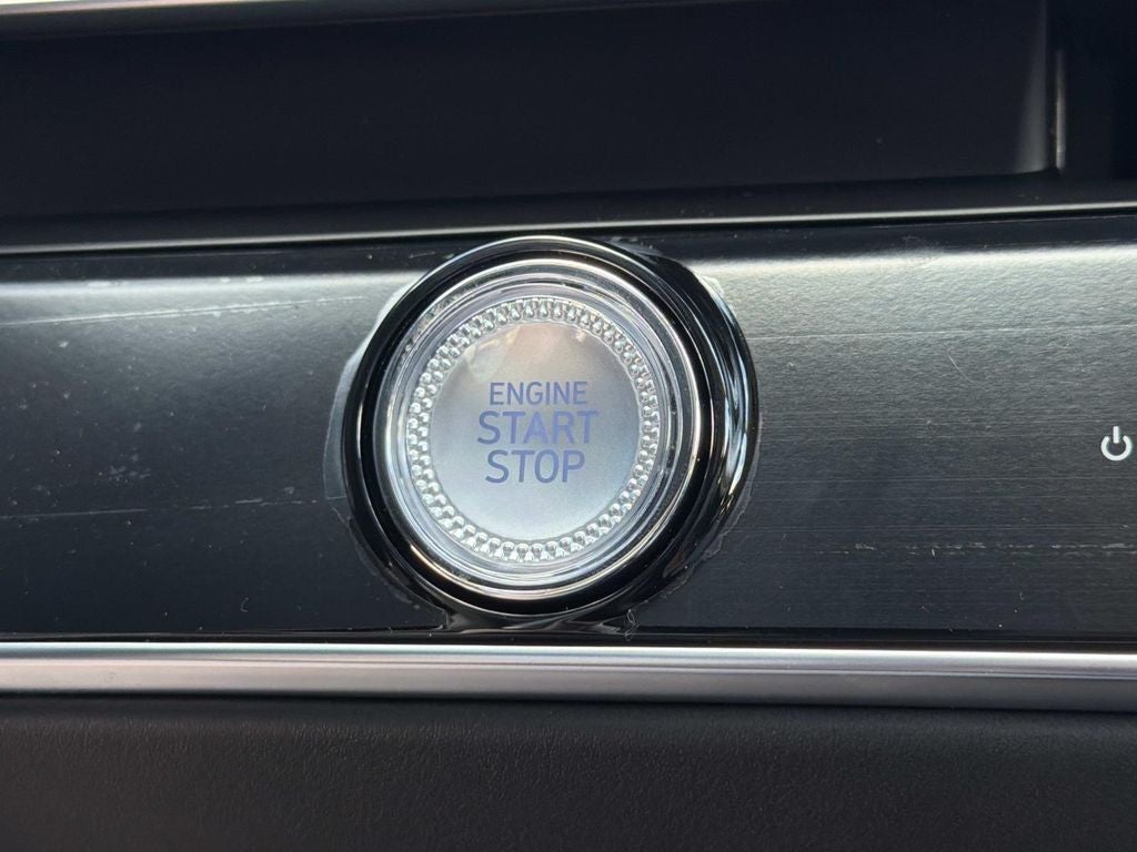 2027 Genesis GV70 2.5T