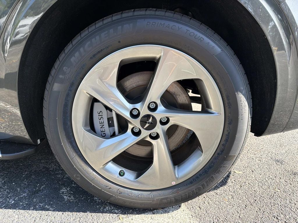 2027 Genesis GV70 2.5T