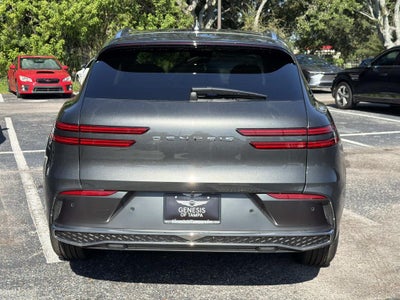 2027 Genesis GV70 2.5T