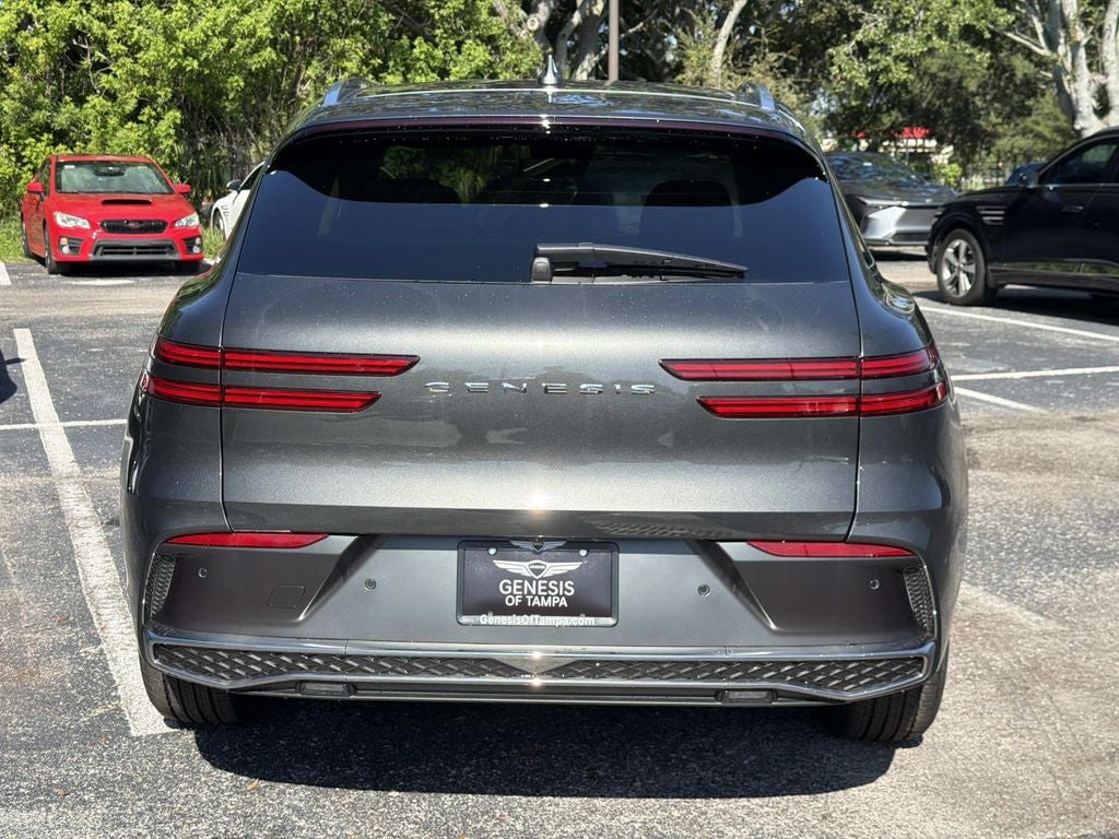 2027 Genesis GV70 2.5T