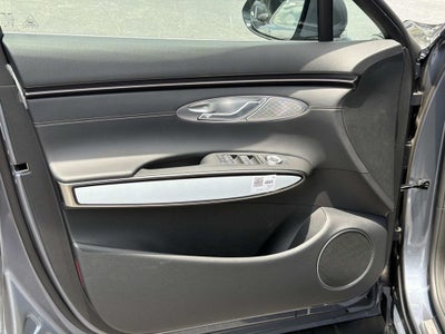 2027 Genesis GV70 2.5T