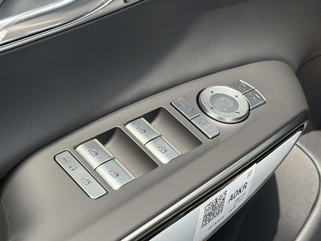 2027 Genesis GV70 2.5T