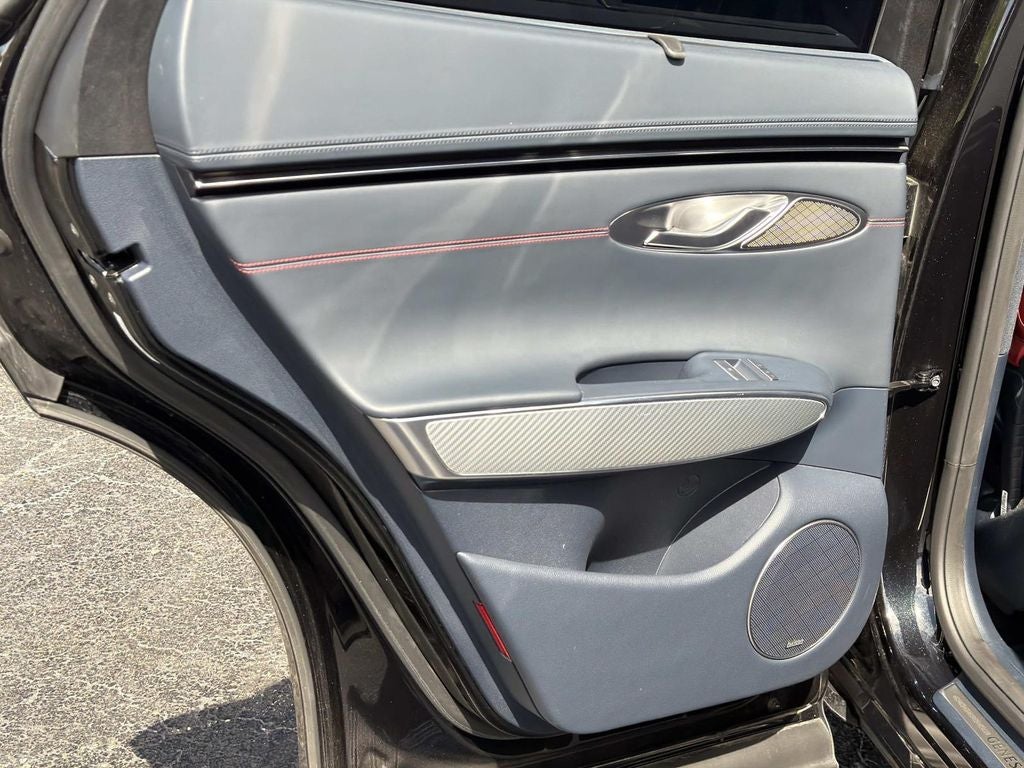 2023 Genesis GV70 2.5T