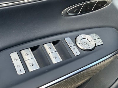 2023 Genesis GV70 2.5T